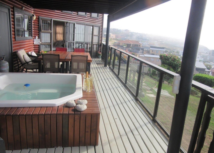 5 Bedroom Property for Sale in De Bakke Western Cape
